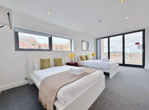 Photo 16- click for photo gallery